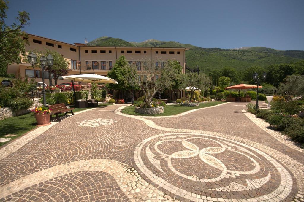 Hotel La Grotte San Donato Val di Comino Exterior photo